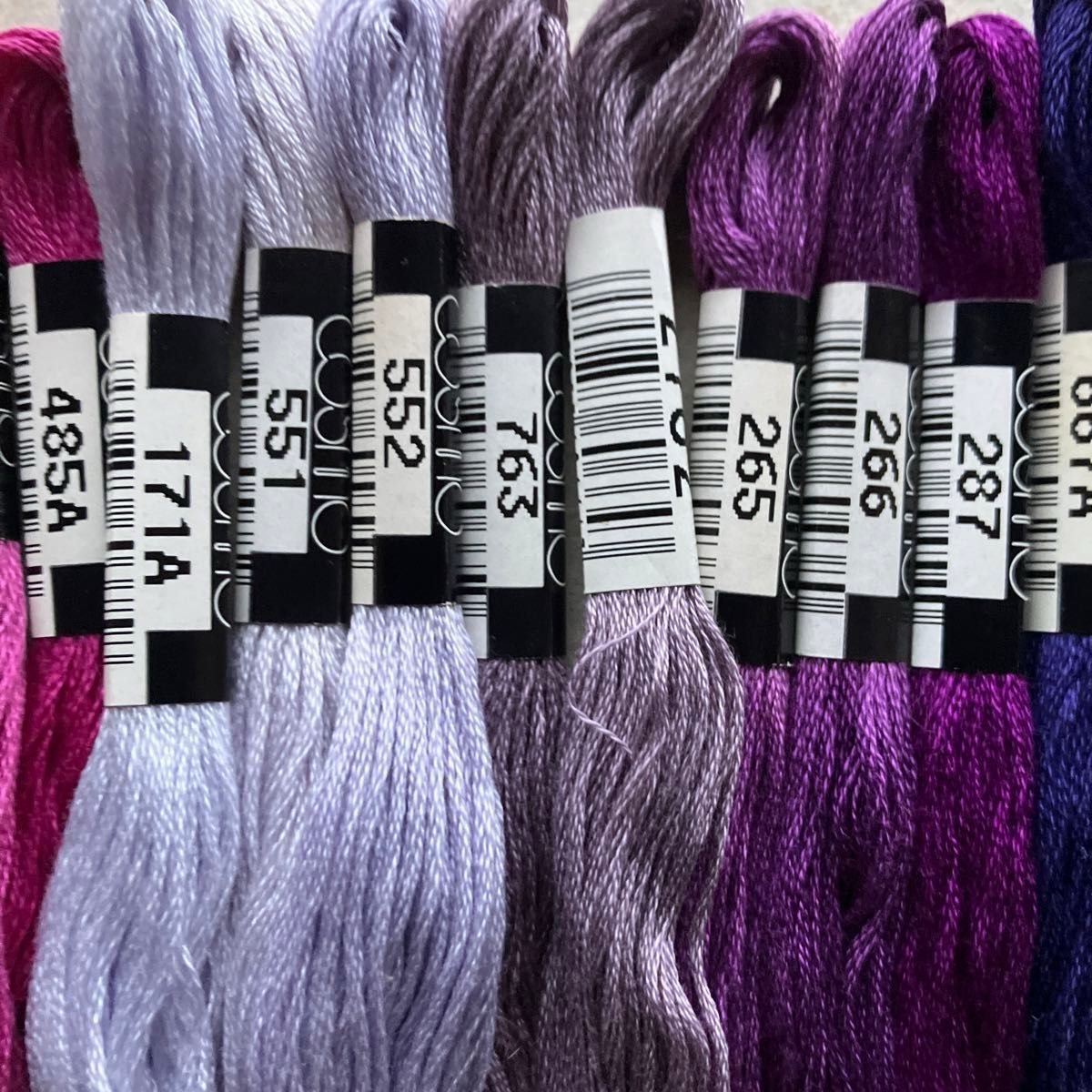 刺繍糸60色 コスモ25番|Yahoo!フリマ(旧PayPayフリマ) 刺繍糸60色 コスモ25番|Yahoo!フリマ(旧PayPayフリマ)