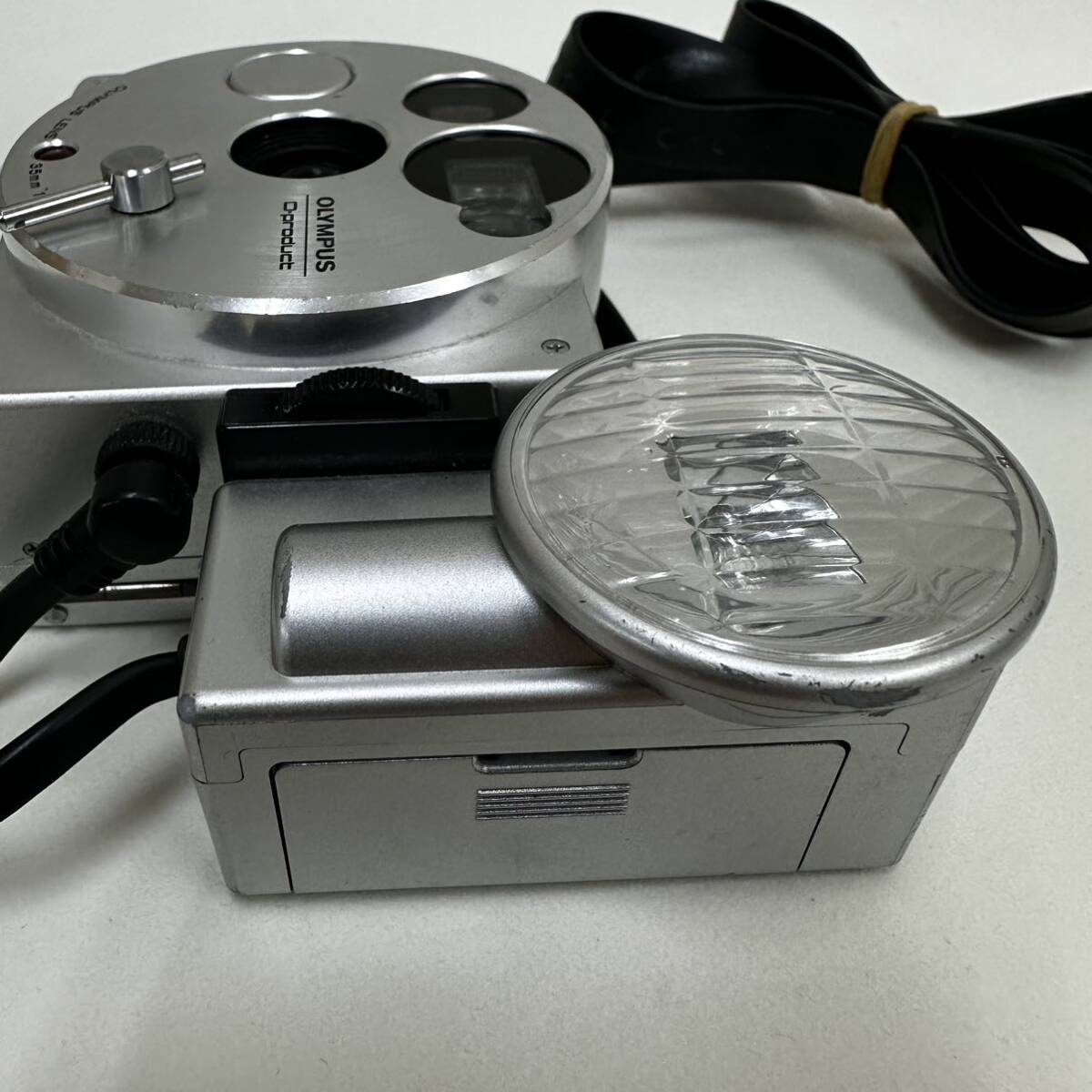  rare goods OLYMPUS O-product Olympus O*product aluminium film camera simple operation verification [ electrification * shutter * strobo verification settled ] limitation 