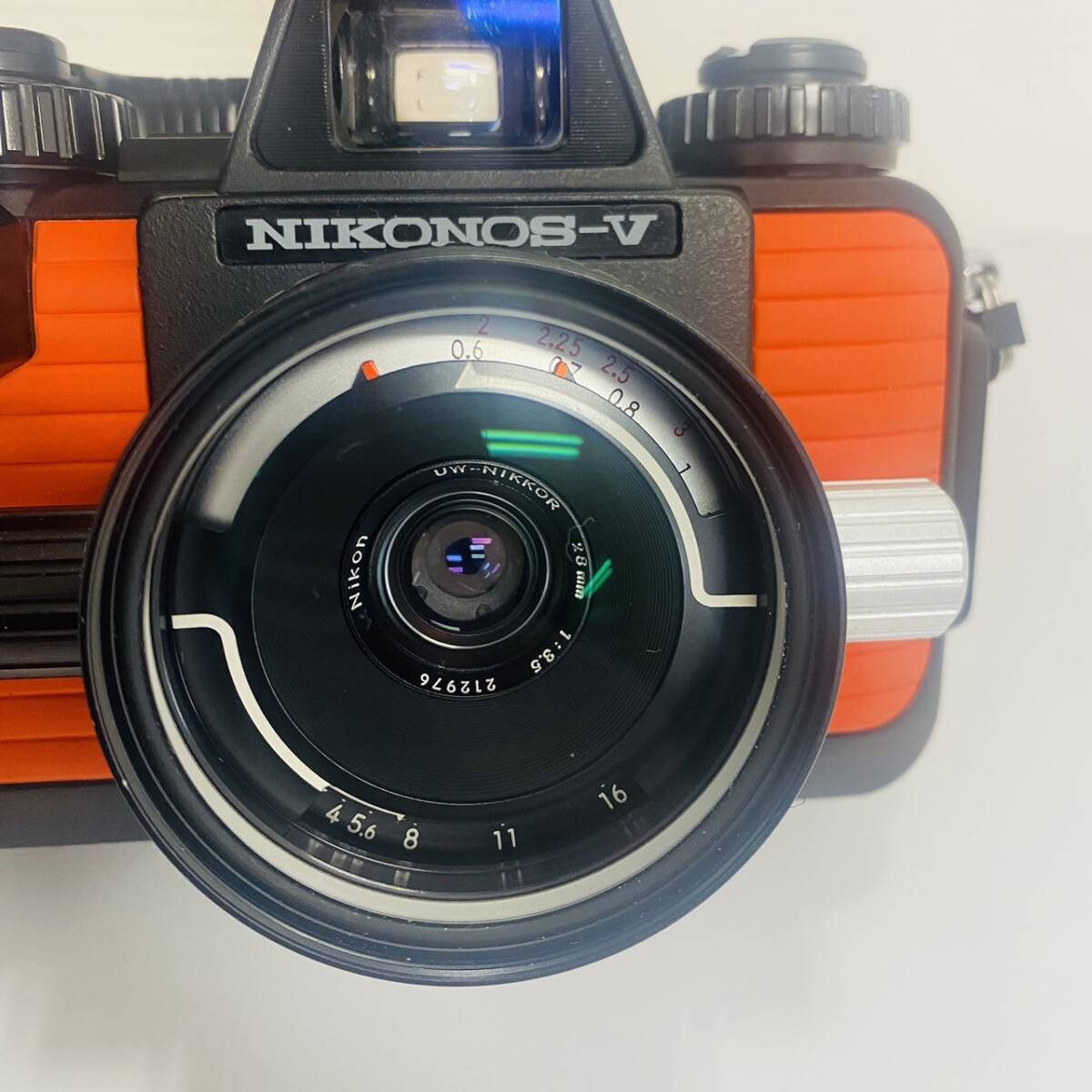 16115/ NIKONOS-V Nico nos28mm 1:3.5 film camera shutter has confirmed Nikon camera 