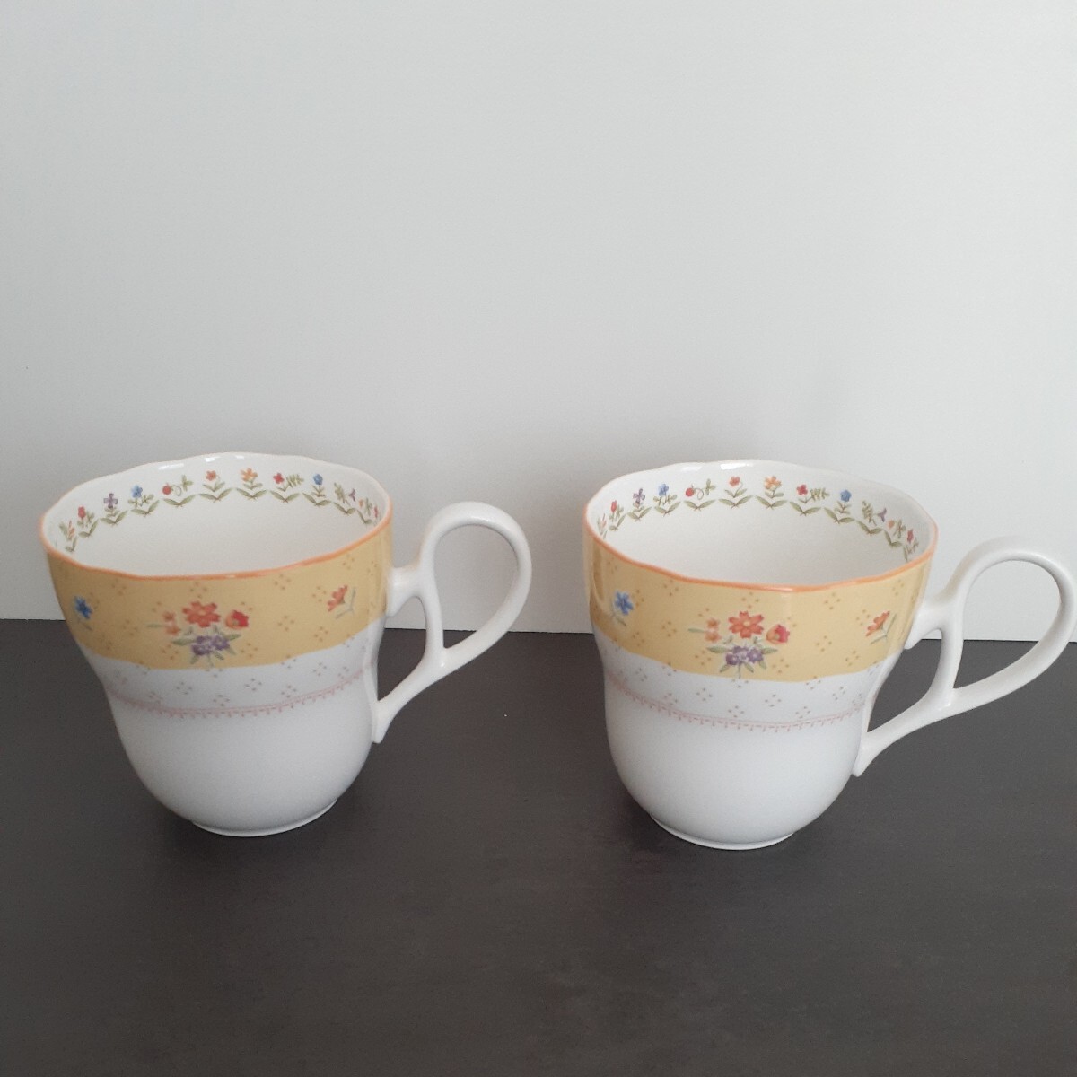 Noritake ノリタケ トゥルーラブ マグカップ&ソーサー モーニングセット 花柄の画像3