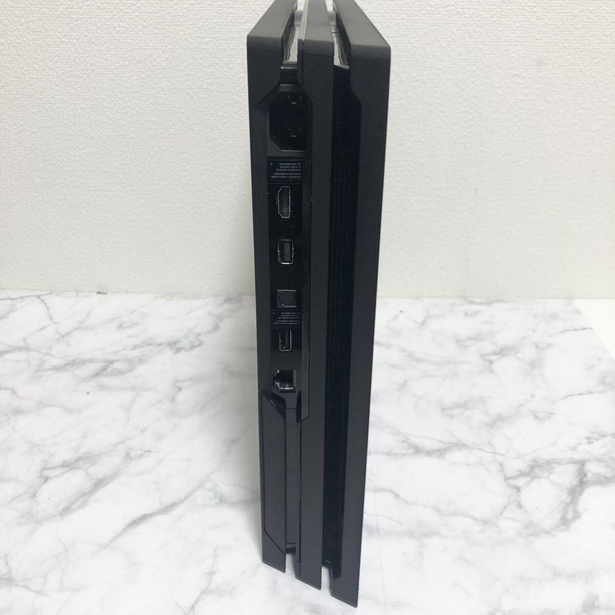 SONY PS4Pro CUH-7015B 1TB ジェットブラック 完品 海外版 FW10.01_画像3