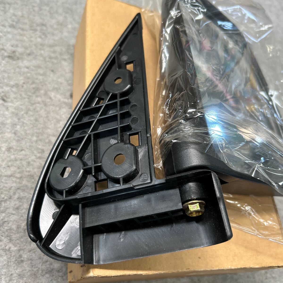 新品！アトレー S120V S130V S100P S110P S100V S110V 右 R 運転席 ドアミラー KM25-108 87910-87532 1F棚3 70108_画像3