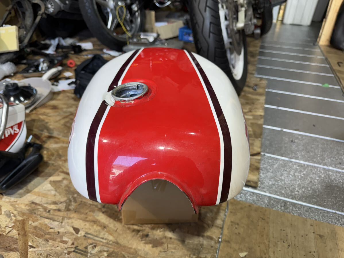  Yamaha RZ250R gasoline tank fuel tank fuel tank 29L inspection ) YAMAHA RZ350R 51L 31K 1XG 3HM rice ball onigiri Homme sbi