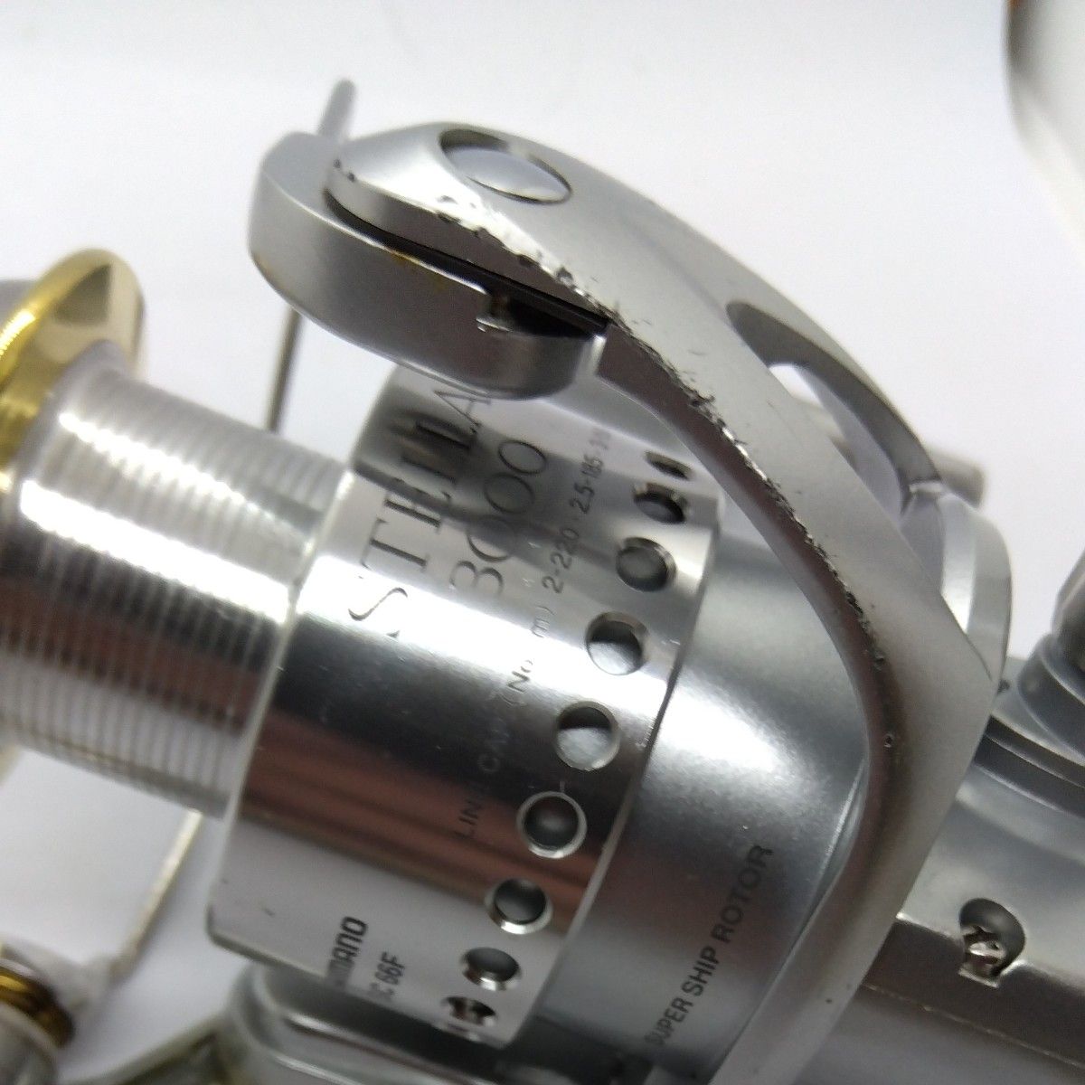 美品 シマノ 98ステラ3000 中古スピニングリール SHIMANO STELLA 美品 シマノ 98ステラ3000 中古スピニングリール SHIMANO STELLA