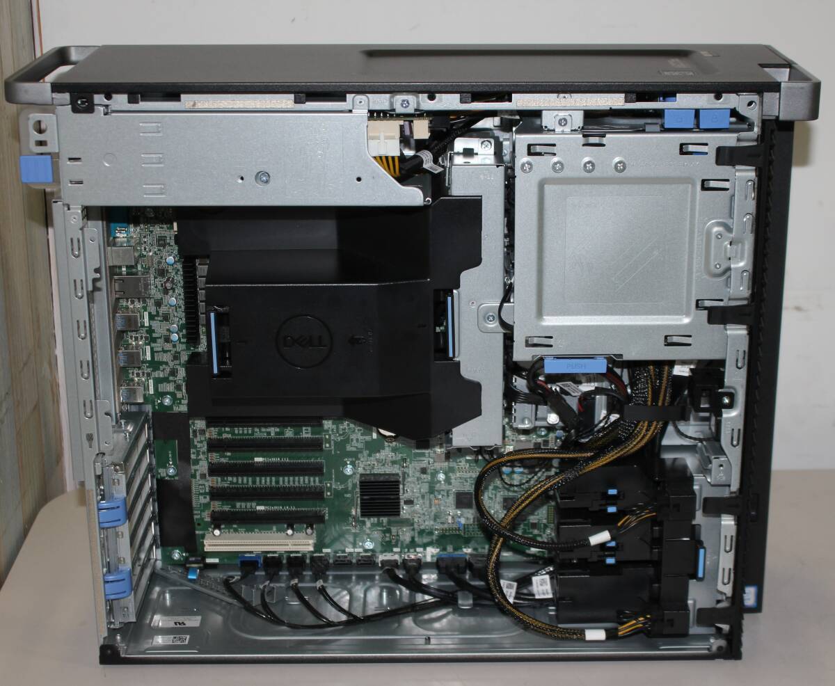 ★DELL★PRECISION 5820 Intel Xeon W-2155 @ 3.30GHz メモリなし HDDなし　VGAなし★部品取り★ジャンク★_画像8