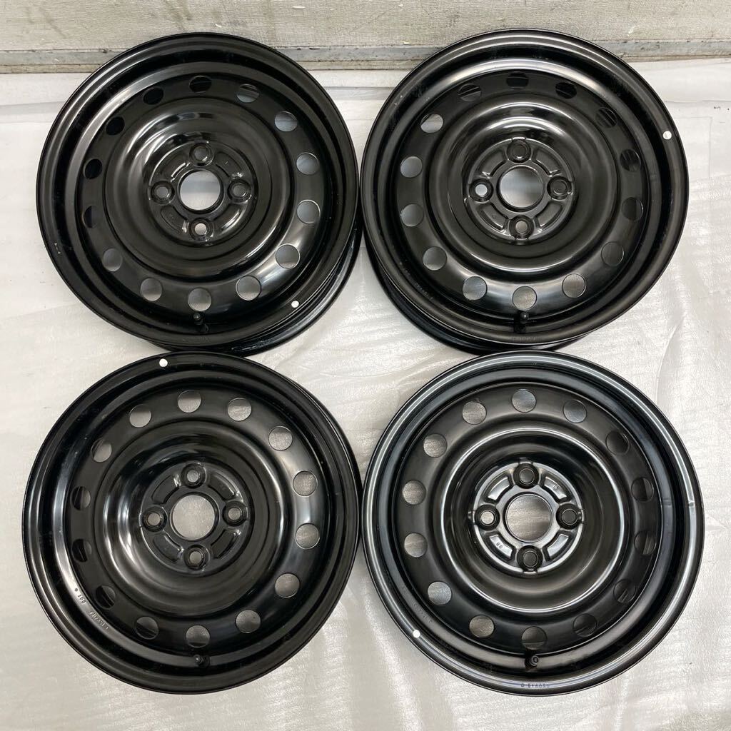 ダイハツ純正 15インチ スチールホイール 4 5J+45 4本 ムーヴ ダイハツ純正 15インチ スチールホイール 4 5J+45 4本 ムーヴ