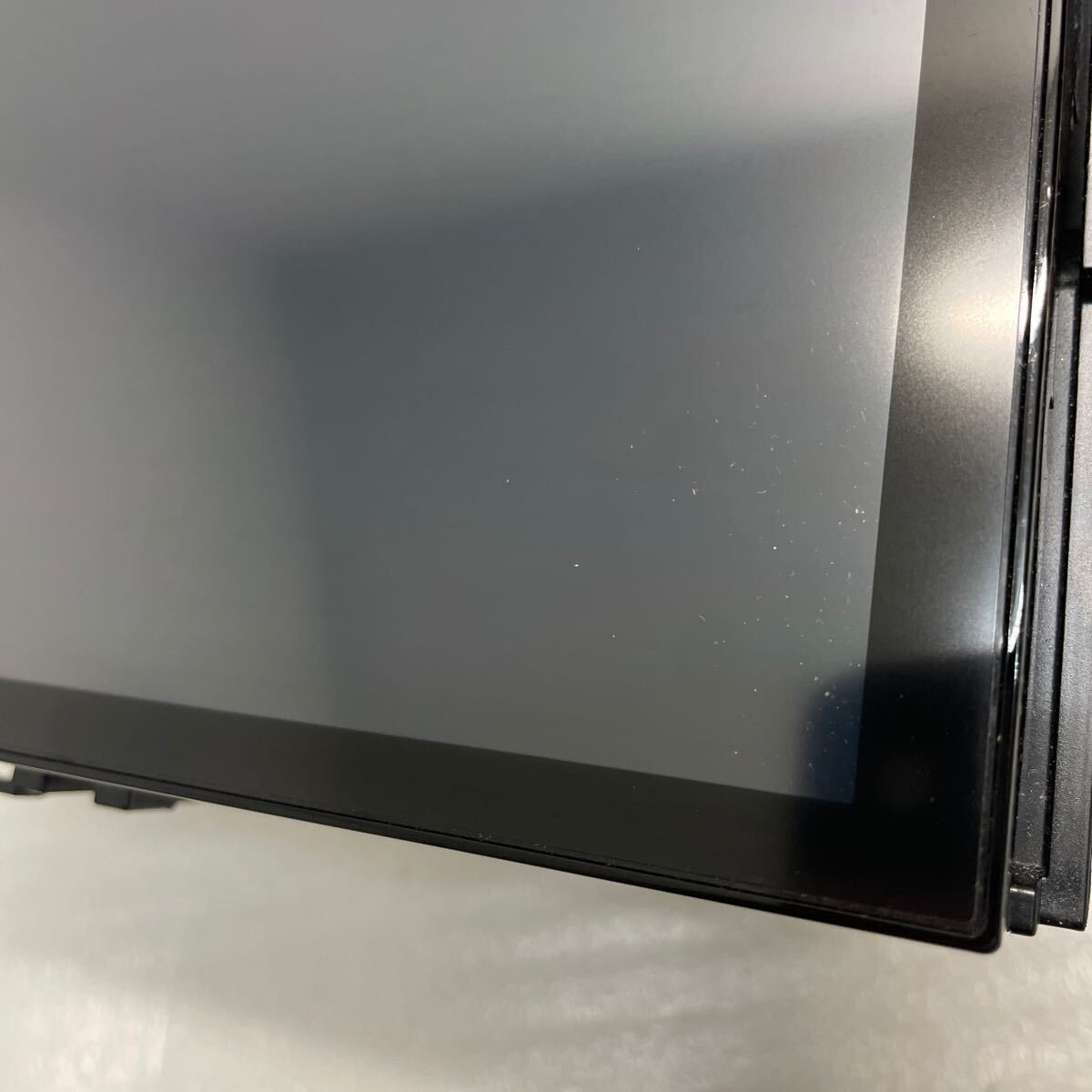 新品+良品 トヨタ純正OP 10インチメモリーナビ 80系 ノア 新品+良品 トヨタ純正OP 10インチメモリーナビ 80系 ノア