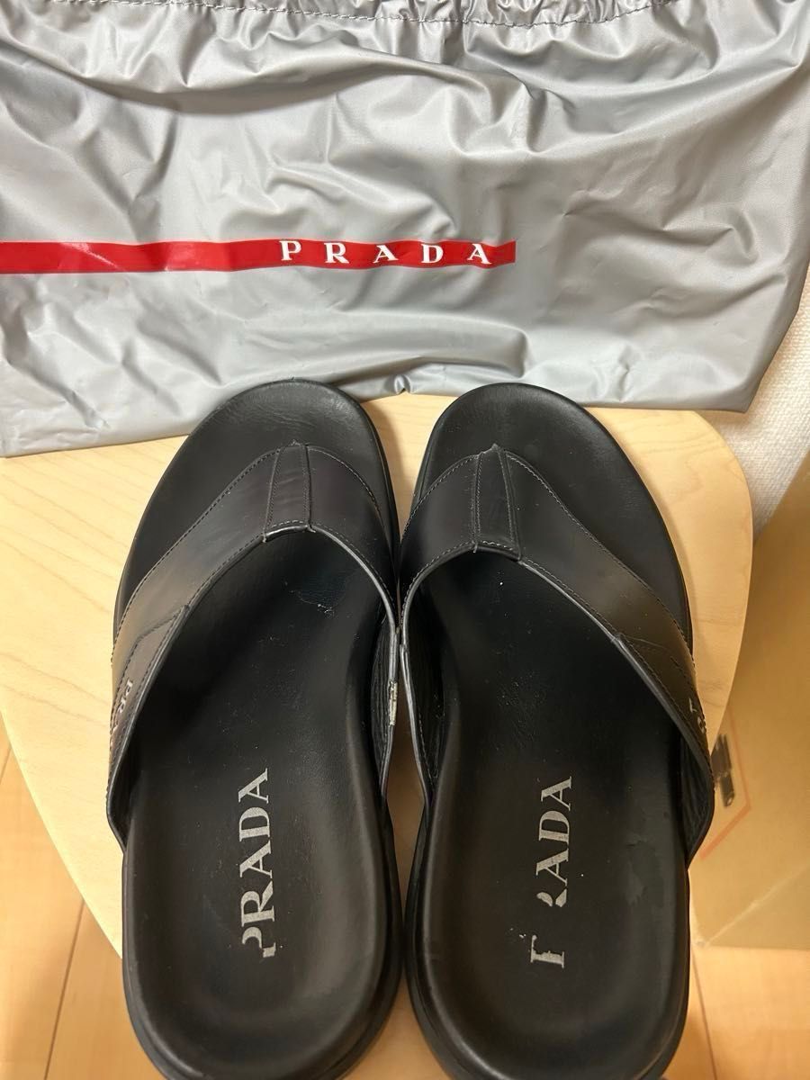 【PRADA】ロゴレザーサンダル 希少・美品】PRADA プラダ ロゴ サンダル レザー 黒 2Y3057
