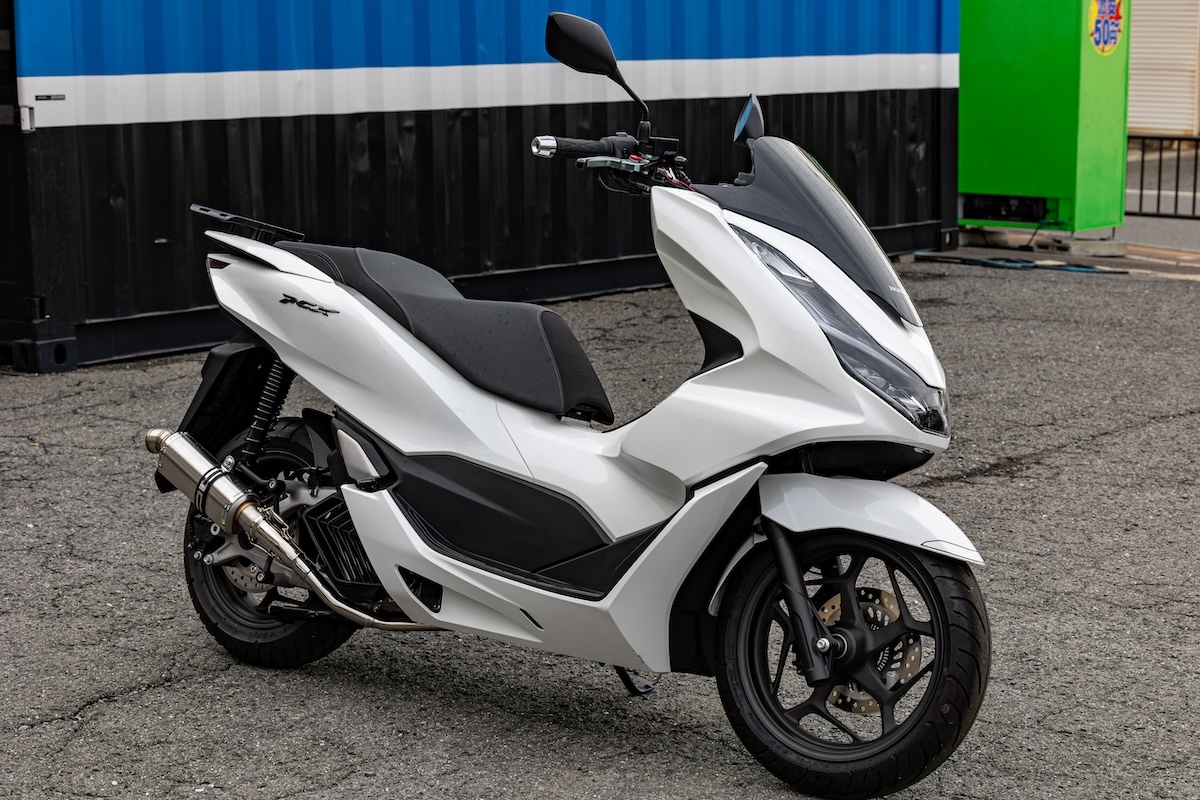 [国内生産] ホンダ　PCX125 バイクマフラー　デルタサイレンサー　2BJ -JK05 8BJ-JK05　カスタム　パーツ バイク用品_画像3