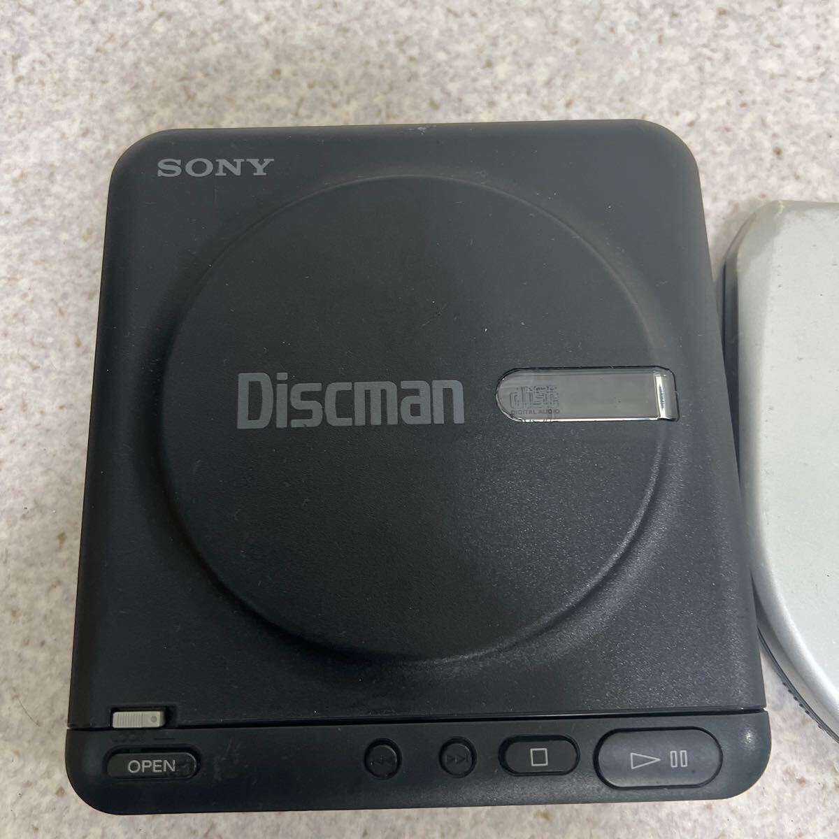 SONY DISCMAN D-20 +SONY WALKMAN D-E505 + Panasonic SL-SW415 3点セットジャンク品_画像2