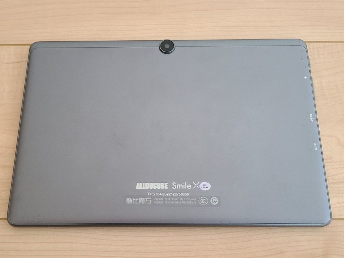 ALLDOCUBE Smile X　10.1インチタブレット