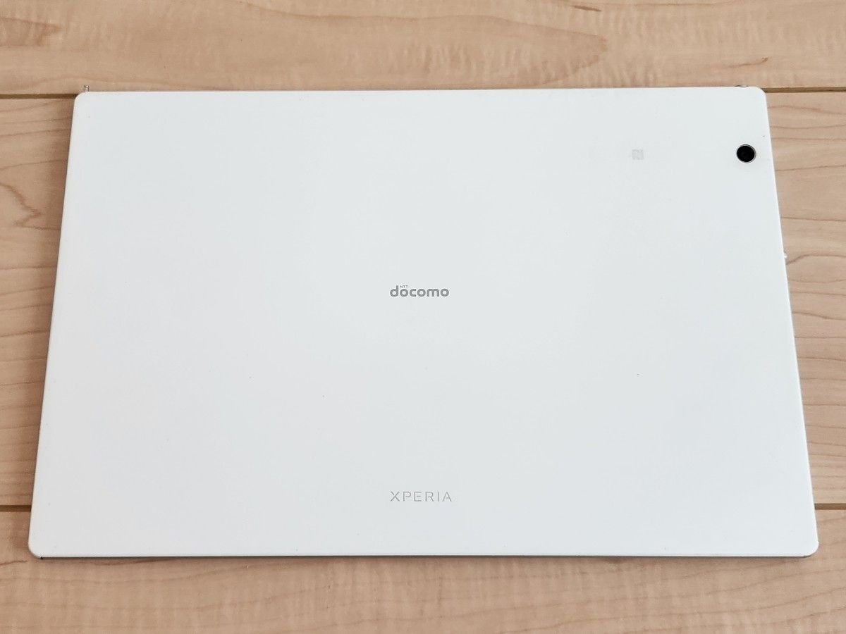 SONY Xperia Z4 Tablet SO-05G　ワンセグ フルセグ防水10.1インチタブレット