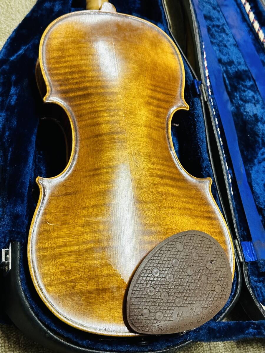 va Io Lynn Karl * Hofner Karl * Hofner KH185 4/4 Германия производства 1973 год производства 