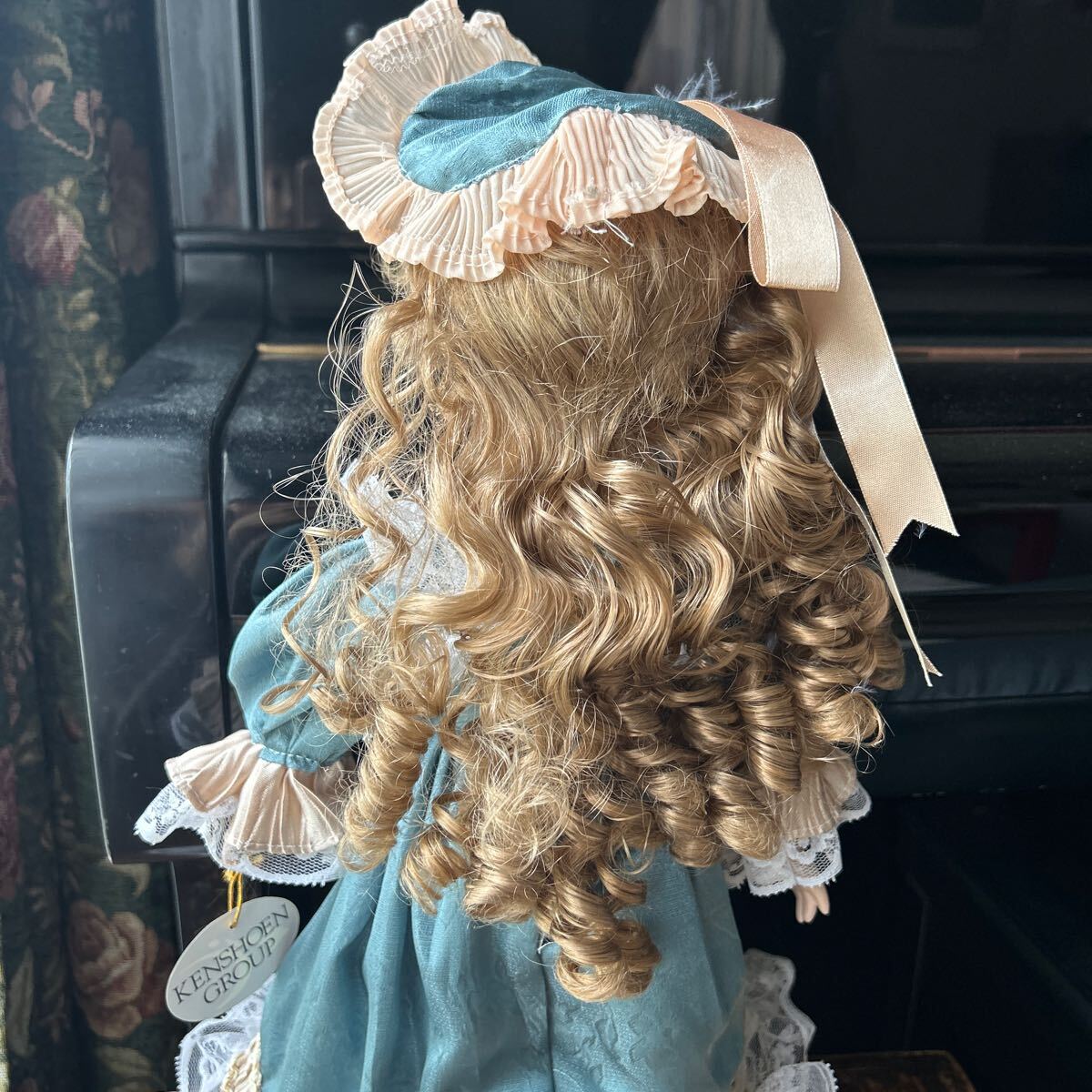  antique doll bisque doll porcelain doll doll West doll girl KENSHOEN GROUP