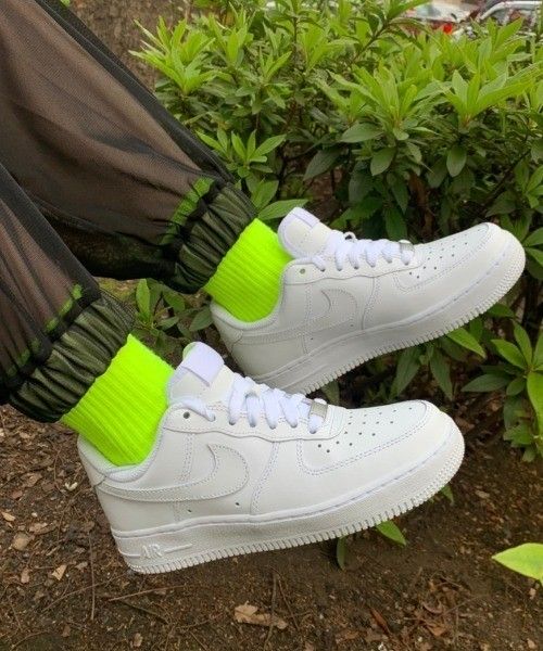 Air Force 1 07 エアフォース 1 07 レディース カジュアル シューズ 24.5CM