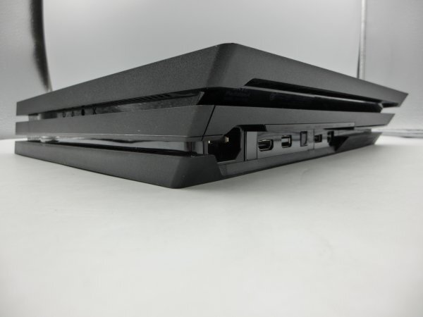 【中古現状品・通電確認済】 SONY CUH-7100B PS4 プレイステーション4 本体 1TB ジェットブラック 動作未確認 ジャンク 1FA3-T100-5MA693_画像2