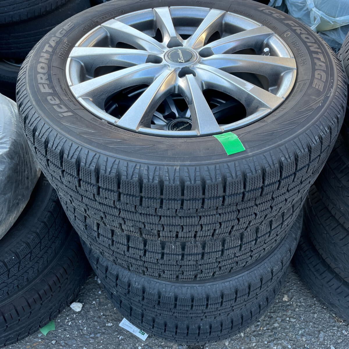 185/60r15 pcd100 4H 15インチ 5.5J ET43 アルミスタッドレス4本セット　2021年製タイヤ　L0700L_画像1