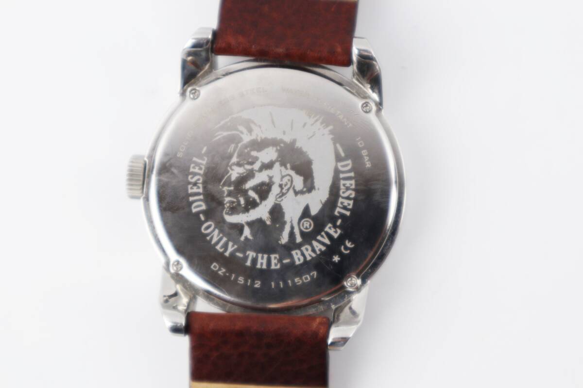 ディーゼル DIESEL メンズ腕時計 DZ-1512 クォーツ 青文字盤 電池交換済み 稼働品の画像8