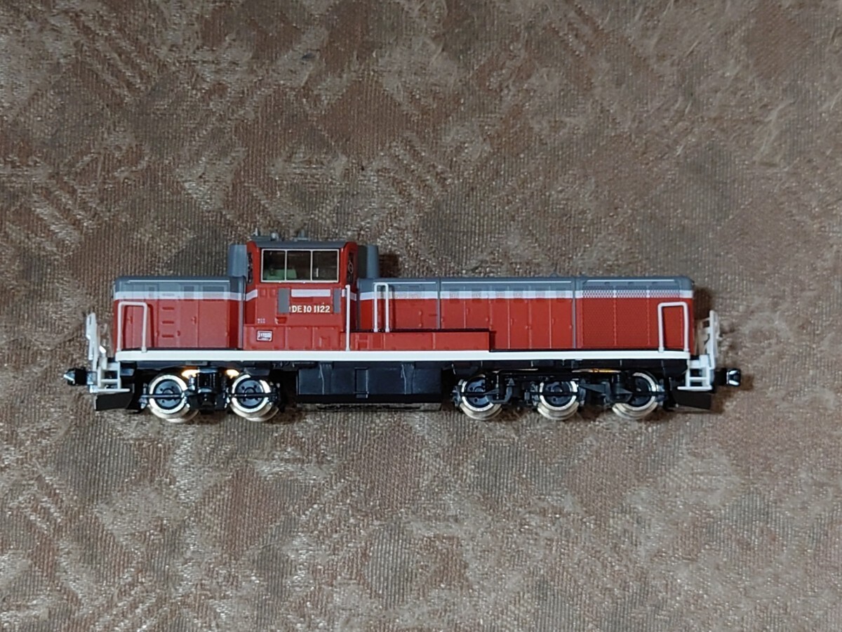 TOMIX 2222 DE10 1000 diesel locomotive processed goods 1122 serial number type 