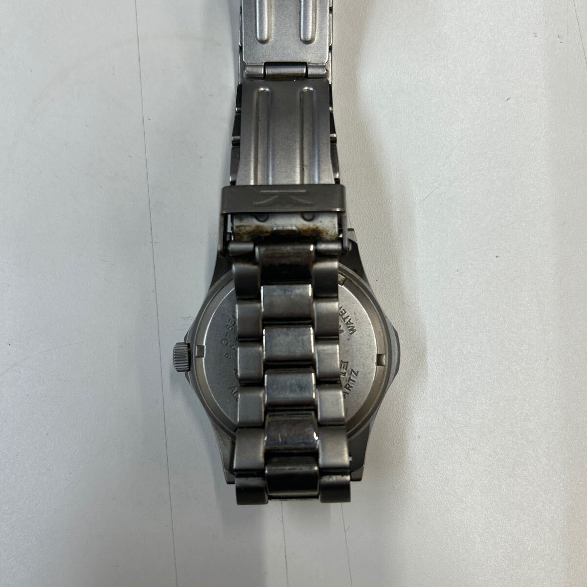 ELGIN エルジン USA チタン メンズ 腕時計 ソーラー 200m FK-1129-C 05120043 クォーツ【ジャンク】_画像4