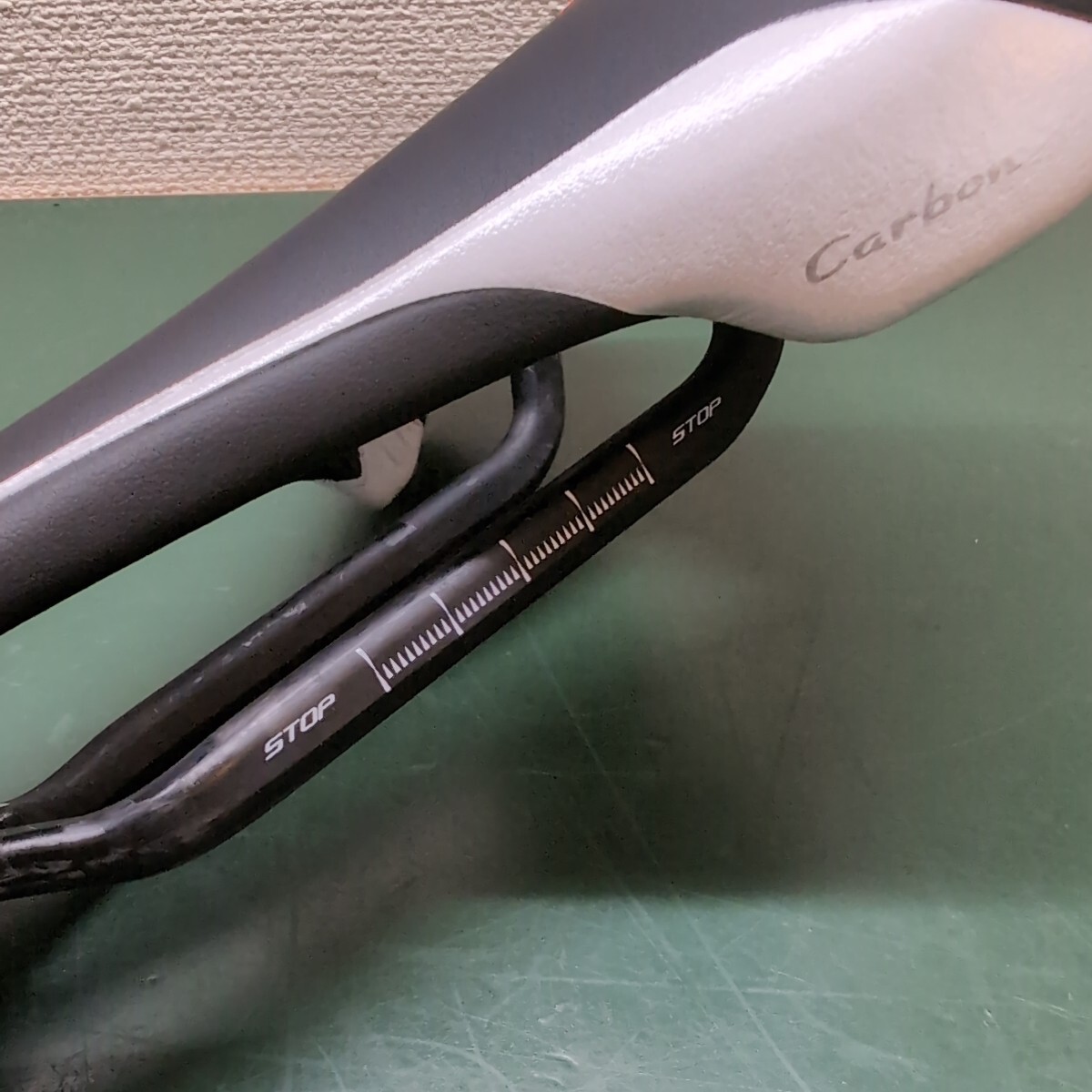 Selle Italia (セライタリア) - Flite Kit Carbonio Flow サドル Selle Italia (セライタリア) - Flite Kit Carbonio Flow サドル