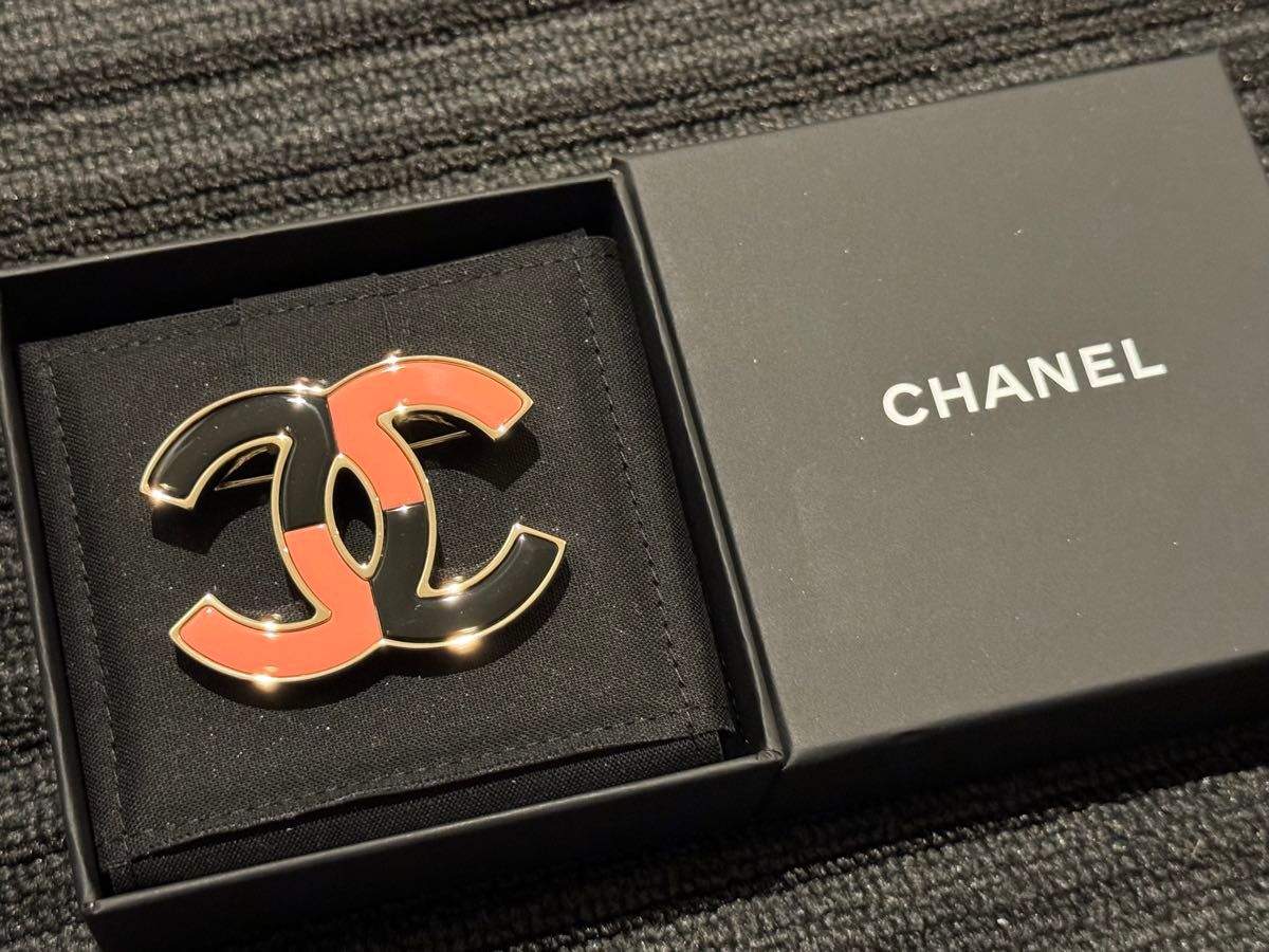CHANEL シャネル ブローチ ココマーク アクセサリー ピンク CHANEL シャネル ブローチ ココマーク アクセサリー ピンク