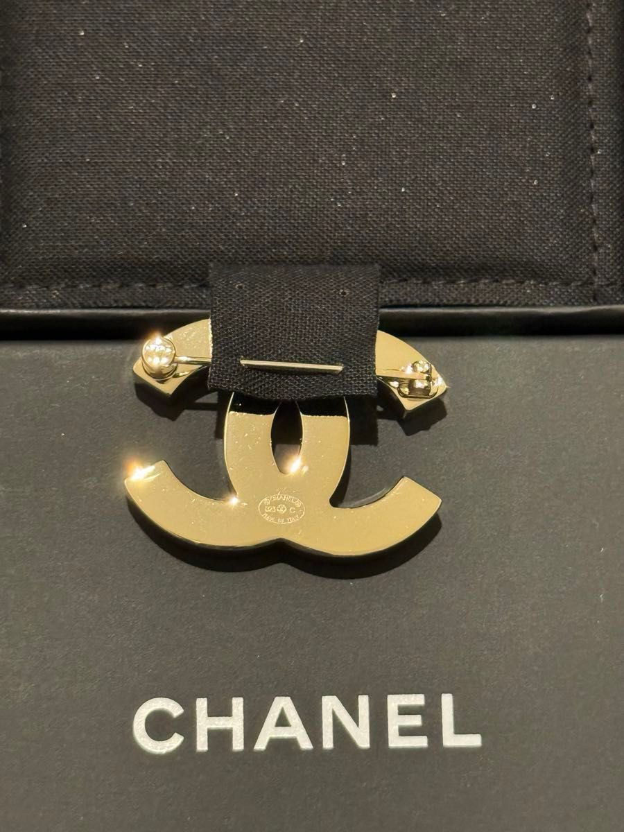 CHANEL シャネル ブローチ アクセサリー ココマーク ピンク CHANEL シャネル ブローチ アクセサリー ココマーク ピンク