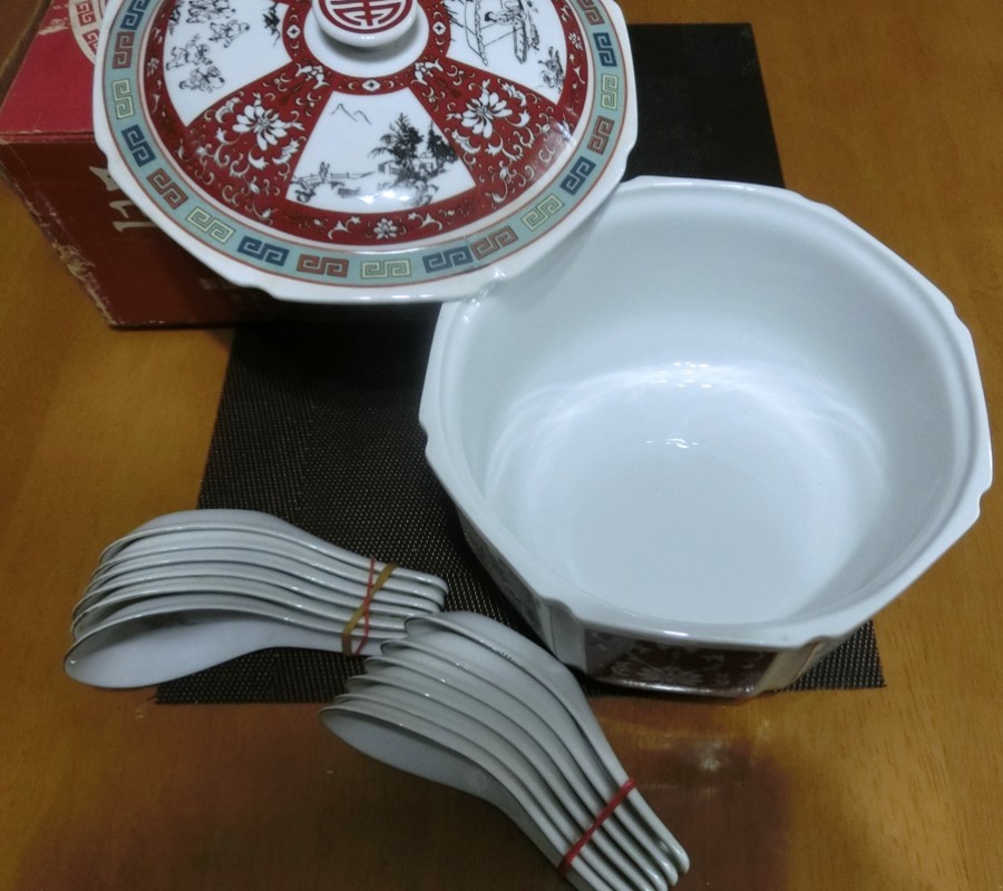 70年前の台湾陶器セット(鍋とレンゲ)○もう骨董もの 70年前の台湾陶器セット(鍋とレンゲ)○もう骨董もの