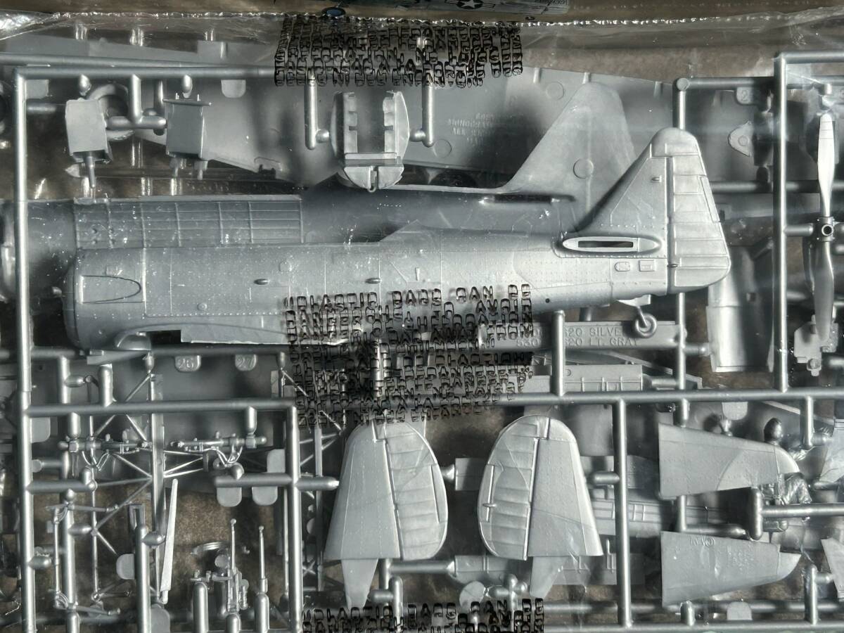 ハセガワ モノグラム 1/48 ノースアメリカン AT-6D テキサン 米陸海空軍 練習機 内袋未開封 〒510円 定形外郵便(追跡補償無)他の画像4