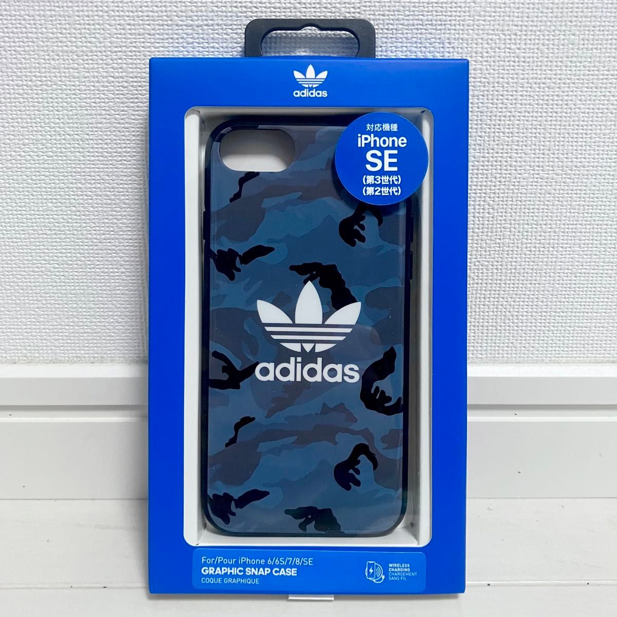 アディダス iPhoneケース iPhone SE3/SE2/8/7/ adidas Originals Snap Case