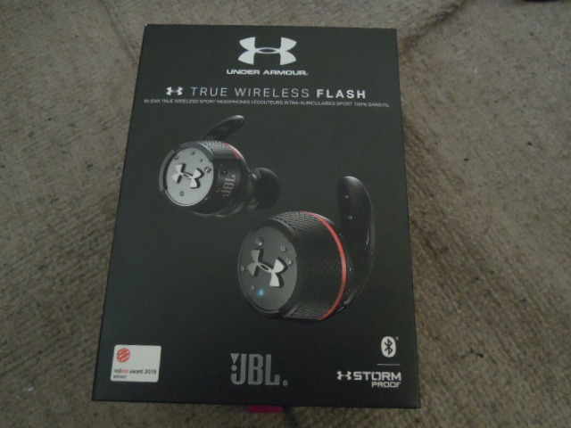 JBL UA SPORT WIRELESS FLASH UA True Wireless Flash X - Engineered by JBL UAJBLFLASHXBLK 中古美品 送料無料 4_画像1