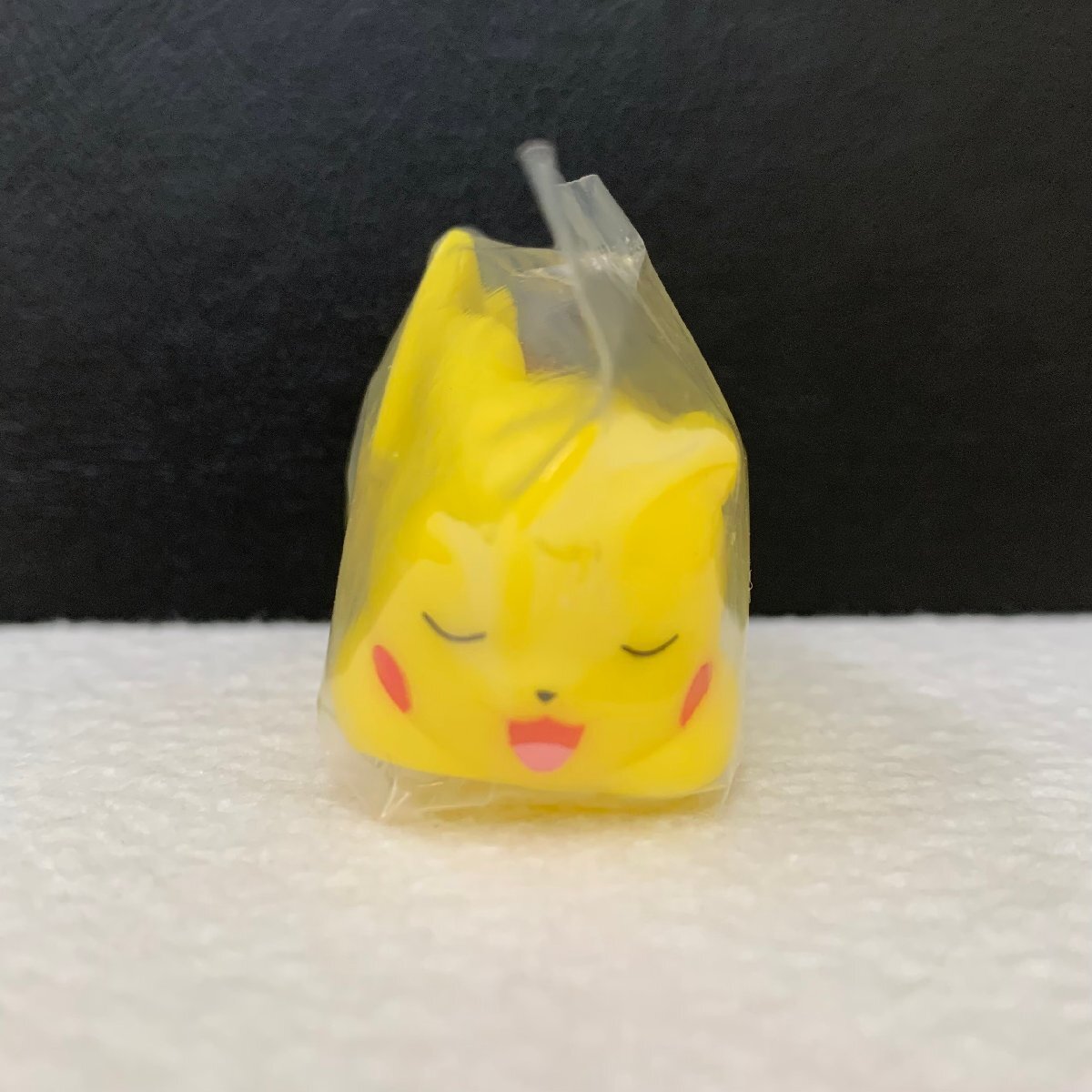 ＜未使用＞ピカチュウ 「ポケモンキッズ」指人形　ソフビフィギュア★サイズ約５cm〈wu_画像2