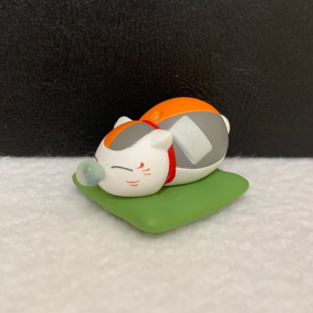 .. middle [ Natsume's Book of Friends nyanko. raw .. netsuke strap Part4]* figure part only * size approximately 3cm(wv