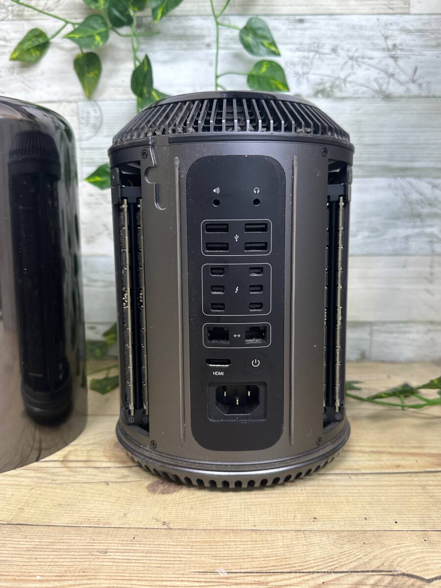 [ superior article!]MacPro 2013 A1481[Xeon E5-2697V2 2.7GHz 12 core /RAM:64G/SSD:1024GB/FirePro D500×2]Montery operation goods 