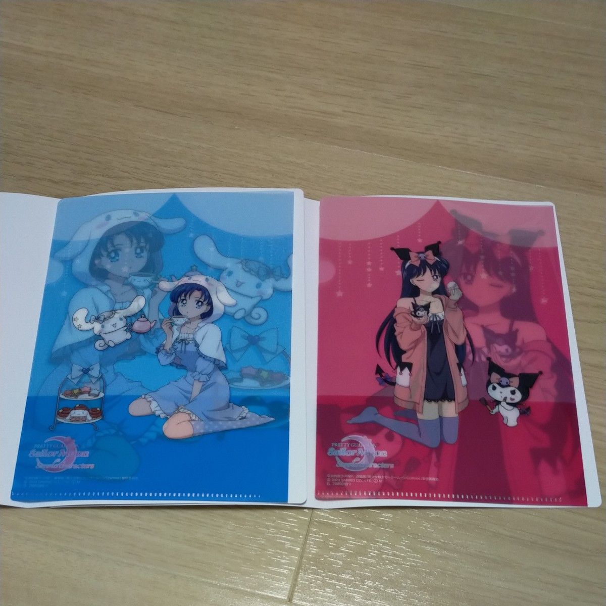 セーラームーン　サンリオキャラクターズ　miniクリアファイルコレクション　２個セット