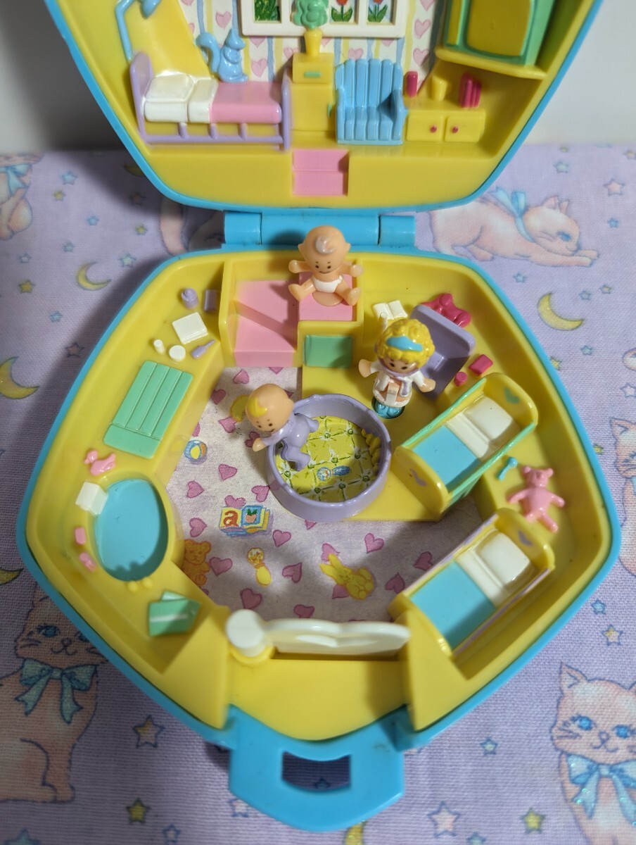 完品　美品　ポーリーポケット　ブルーバージョン　保育園のポーリー　ベビーケアセンター　polly pocket_画像3