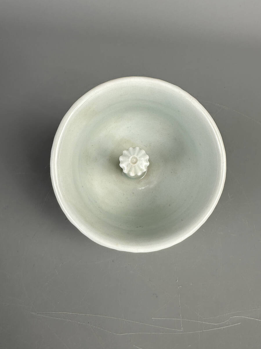 韓国美術 安東五 款 白磁堆刻仙鶴文茶碗 盃 酒器 茶道具 の画像6
