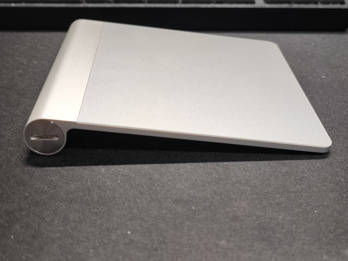 Apple Magic Trackpad トラックパッド ワイヤレス_画像4