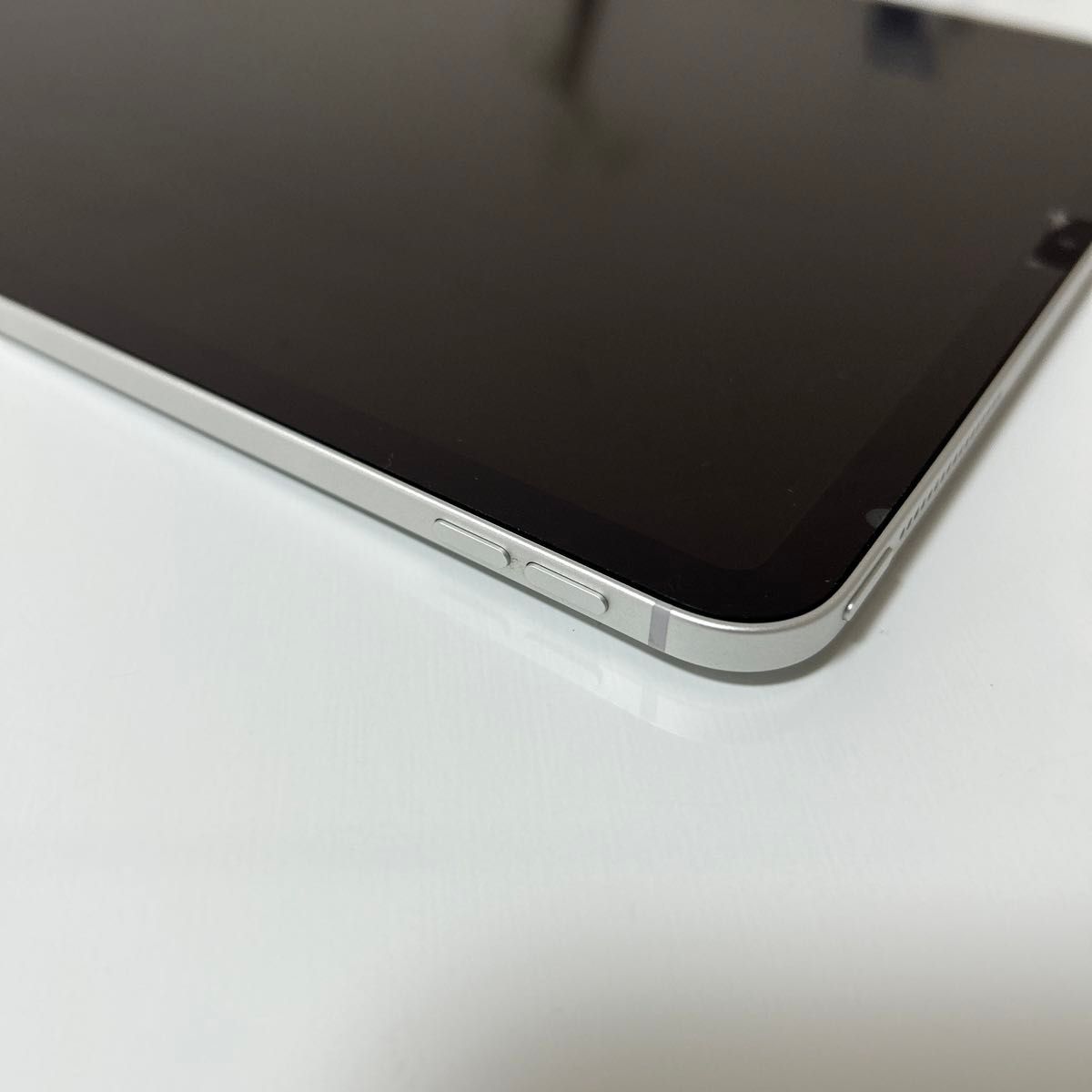 iPad Pro 12.9インチ 第４世代 セルラーモデル
