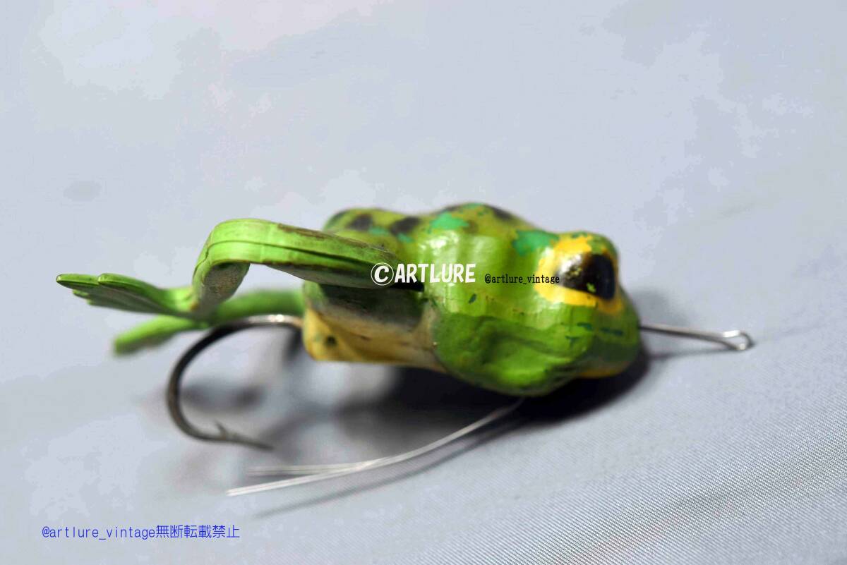 FROG LEG KICKER 1946 オールド希少珍品面白ルアー マニア向け FROG LEG KICKER 1946 オールド希少珍品面白ルアー マニア向け