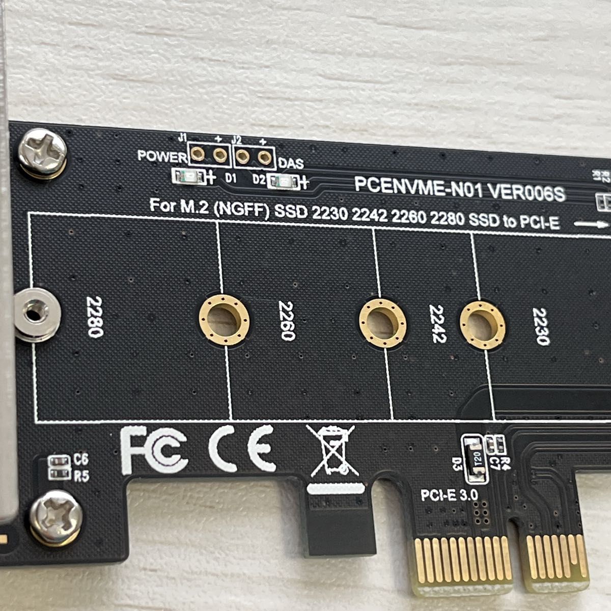 PCI-E から M.2 拡張カード コネクター　コンバーター　M2 NGFF