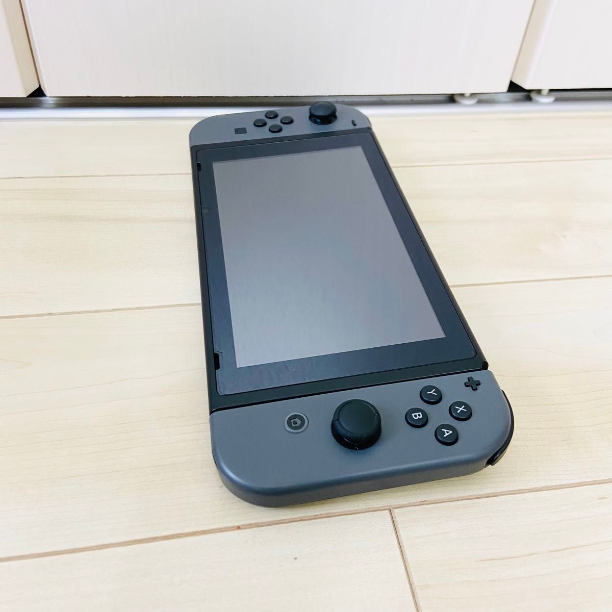 【美品】バッテリー強化版　Nintendo Switch ニンテンドースイッチ　本体　グレー