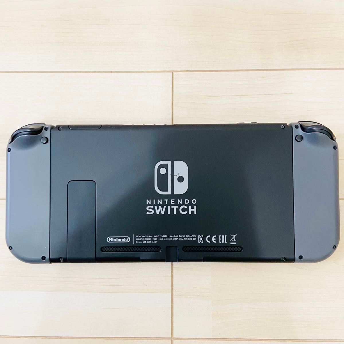 【美品】バッテリー強化版　Nintendo Switch ニンテンドースイッチ　本体　グレー