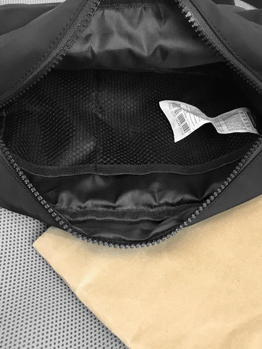 メンズ バッグ ショルダーパック 男性用軽量シンプルな無地のクロスボディバッグ、学生や通勤用のナイロン素材のミニマリストカジュアル_画像2