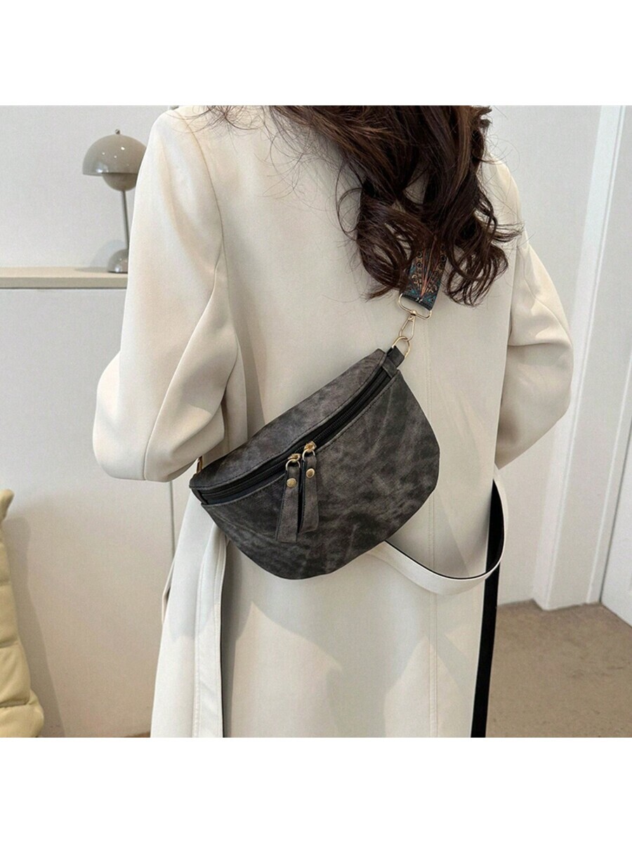  lady's bag waist bag for women single color casual Vintage manner Cross body chest bag 