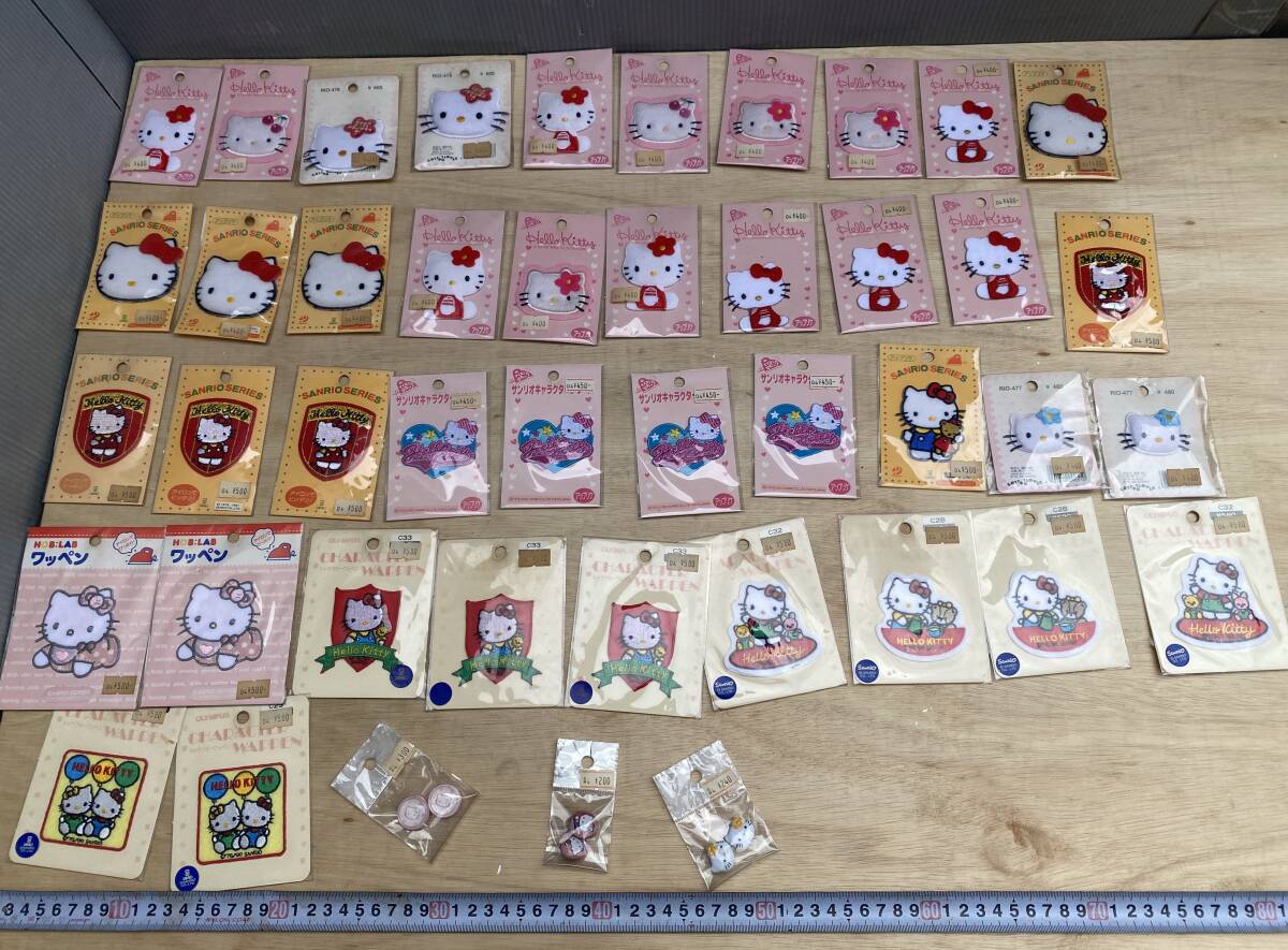 Snna handicrafts shop 216/ badge Sanrio Kitty design various together 40 sheets and more button retro long-term keeping goods present condition goods 