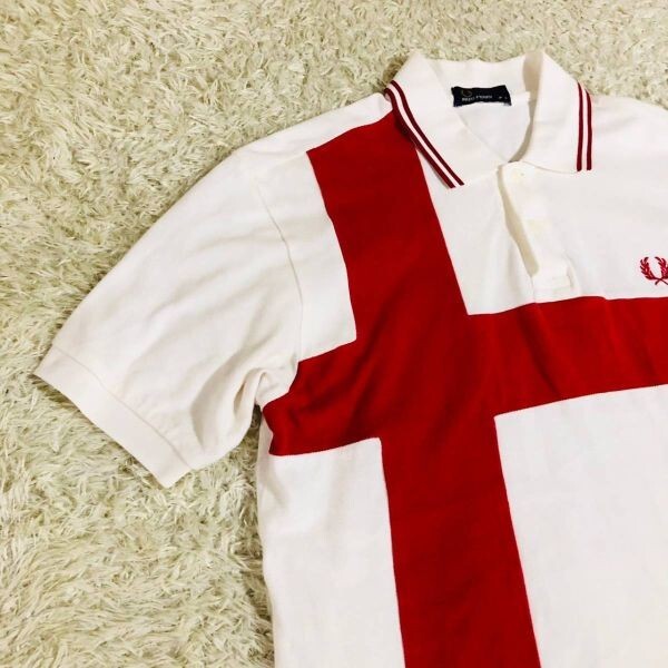 フレッドペリー　Fred Perry　ポロシャツ　半袖　ホワイト　L　コットン　綿　カットソー　ワンポイントロゴ　赤　白　メンズ_画像2