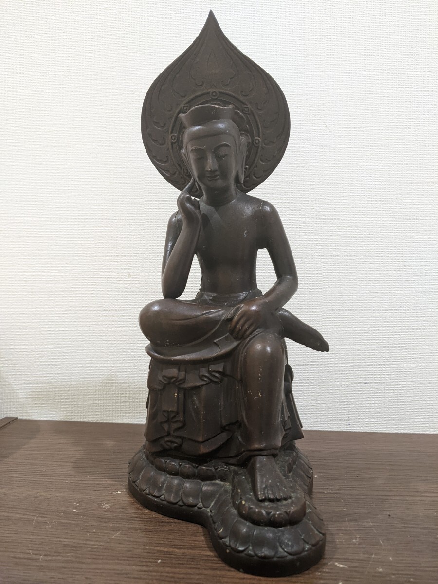 引き上げ品 弥勒菩薩像 仏像 金属 仏教美術 骨董 古美術 詳細不明 管理番:20の画像1