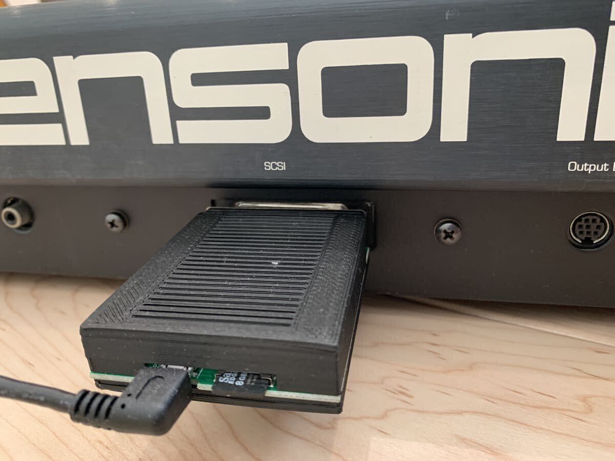 Ensoniq ASR-10 Advanced Sampling Recorder[ LCD дисплей /Digital IO/SCSI2SD/FlexiDrive и т.п. приложен, память 32MB отображать. редкий товар?]