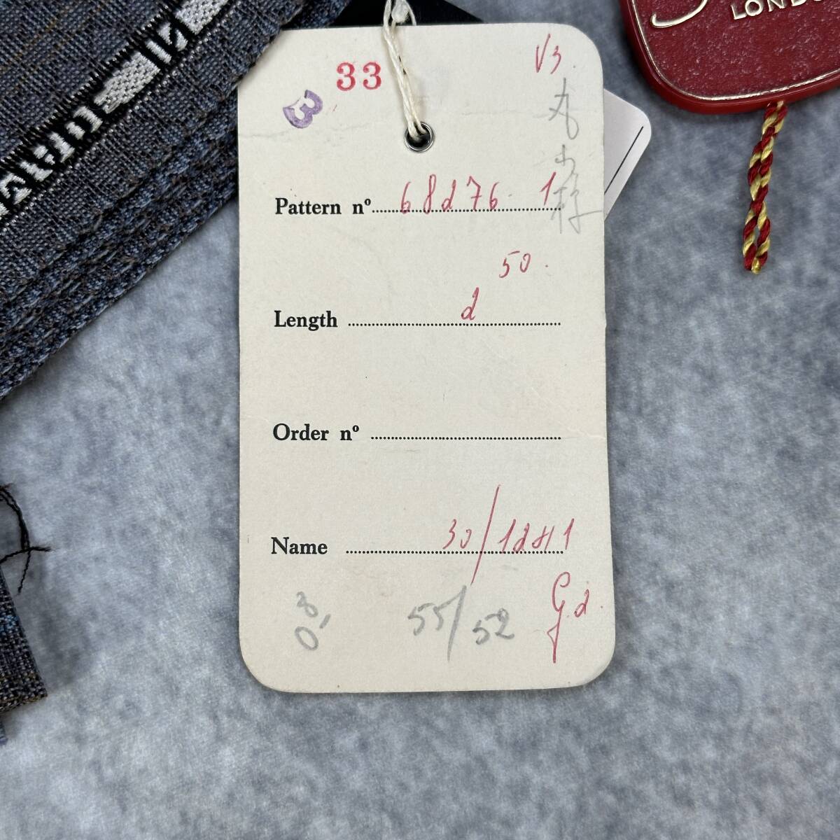 【難あり】Scabal スキャバル イギリス製 英国製 ヴィンテージ 70s 高級 服地 布地 ウール 背広 スーツ生地 約2.5m グレー系 (RF-234)_画像3